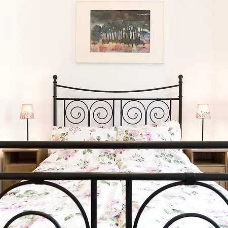 Krak Apartman *